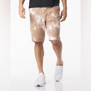 EUC Glyder Sycamore Short: Sand Stone Blur Dye